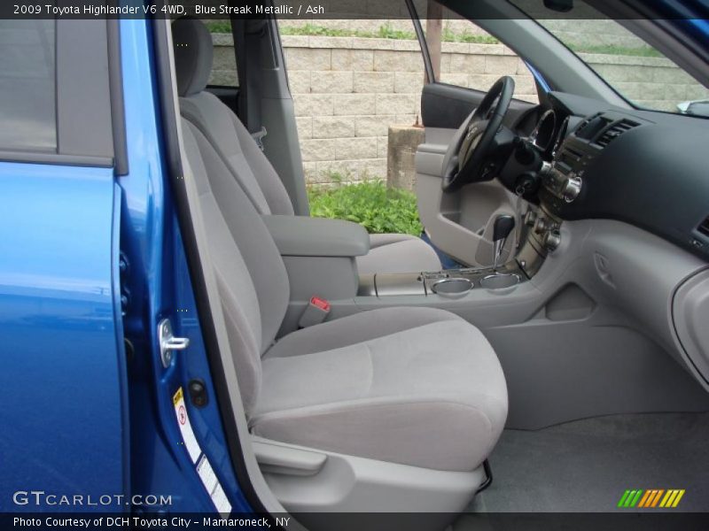 Blue Streak Metallic / Ash 2009 Toyota Highlander V6 4WD