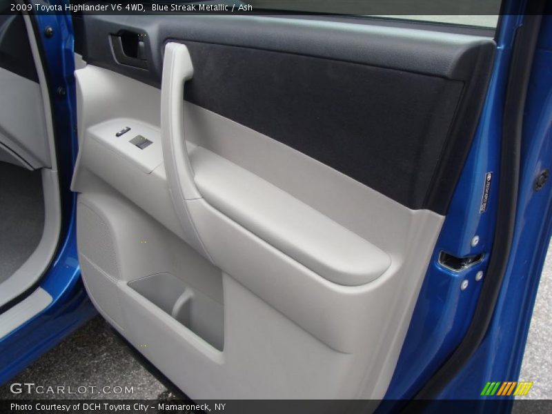 Blue Streak Metallic / Ash 2009 Toyota Highlander V6 4WD