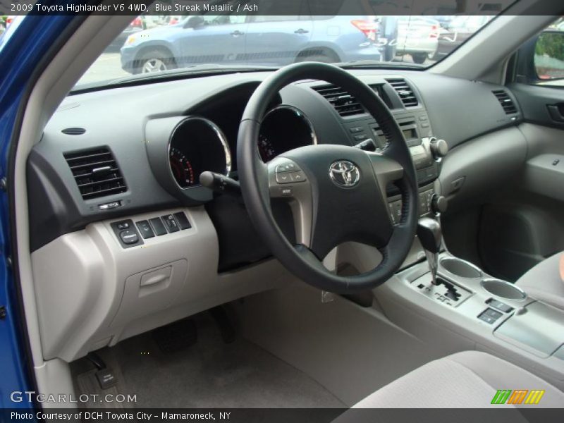 Blue Streak Metallic / Ash 2009 Toyota Highlander V6 4WD