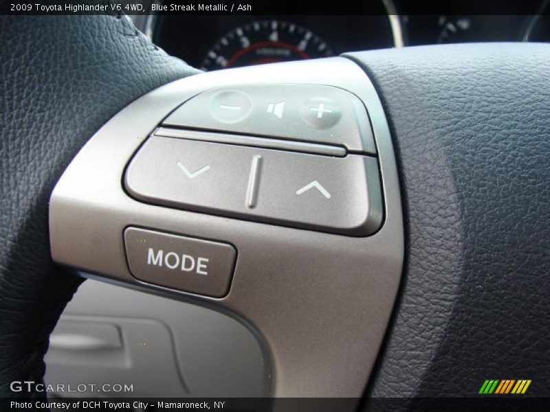 Blue Streak Metallic / Ash 2009 Toyota Highlander V6 4WD