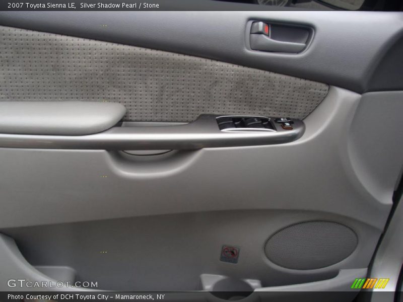 Silver Shadow Pearl / Stone 2007 Toyota Sienna LE