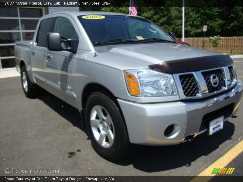 Radiant Silver / Steel Gray 2007 Nissan Titan SE Crew Cab