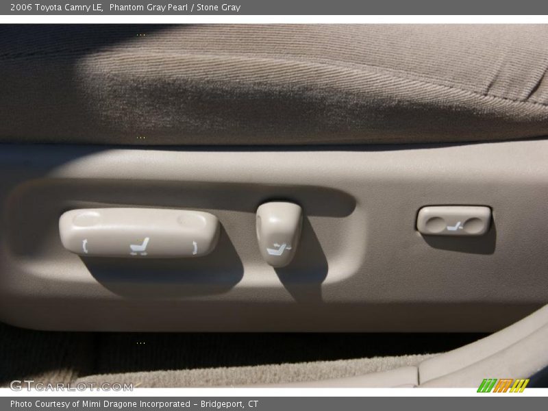 Phantom Gray Pearl / Stone Gray 2006 Toyota Camry LE