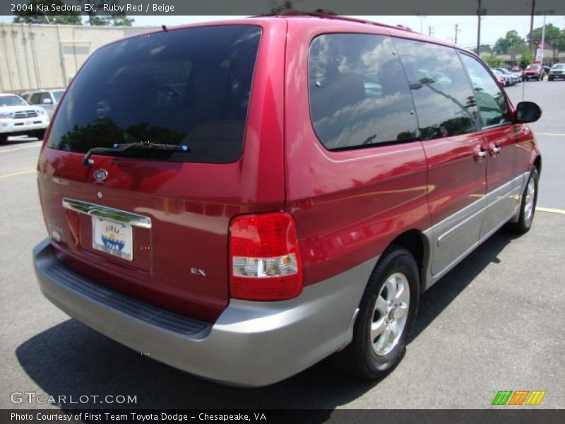 Ruby Red / Beige 2004 Kia Sedona EX