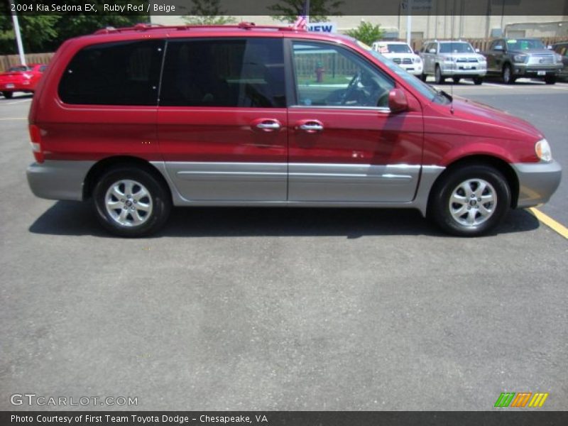 Ruby Red / Beige 2004 Kia Sedona EX