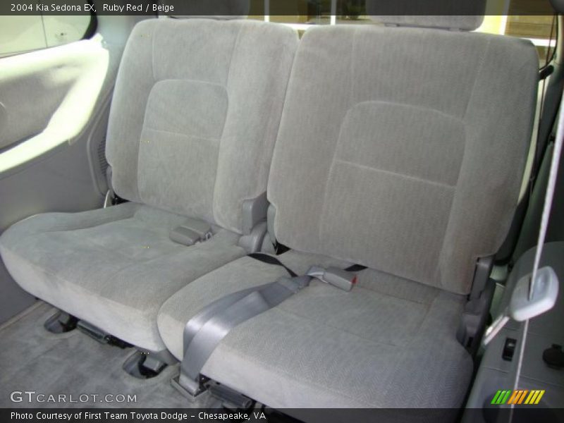 Ruby Red / Beige 2004 Kia Sedona EX