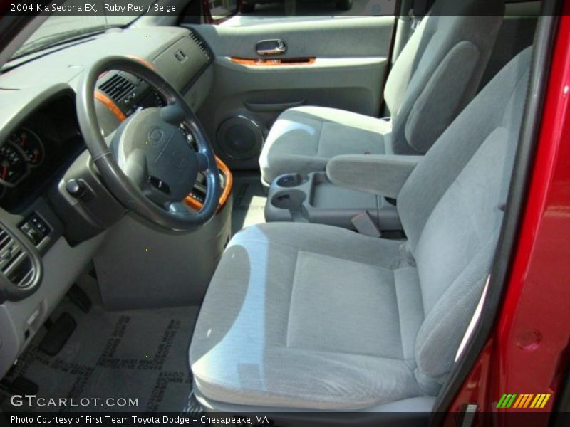 Ruby Red / Beige 2004 Kia Sedona EX