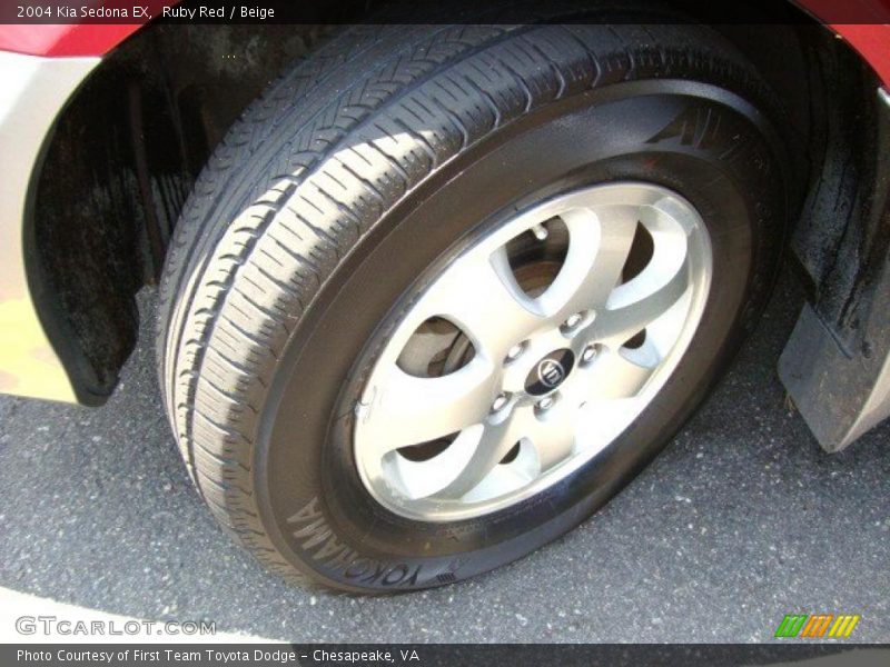 Ruby Red / Beige 2004 Kia Sedona EX