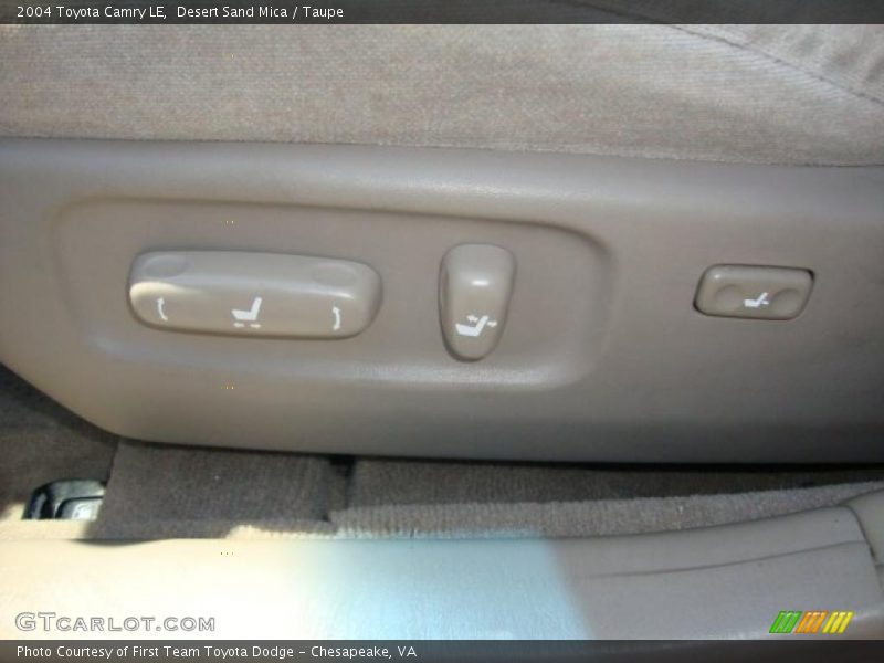 Desert Sand Mica / Taupe 2004 Toyota Camry LE