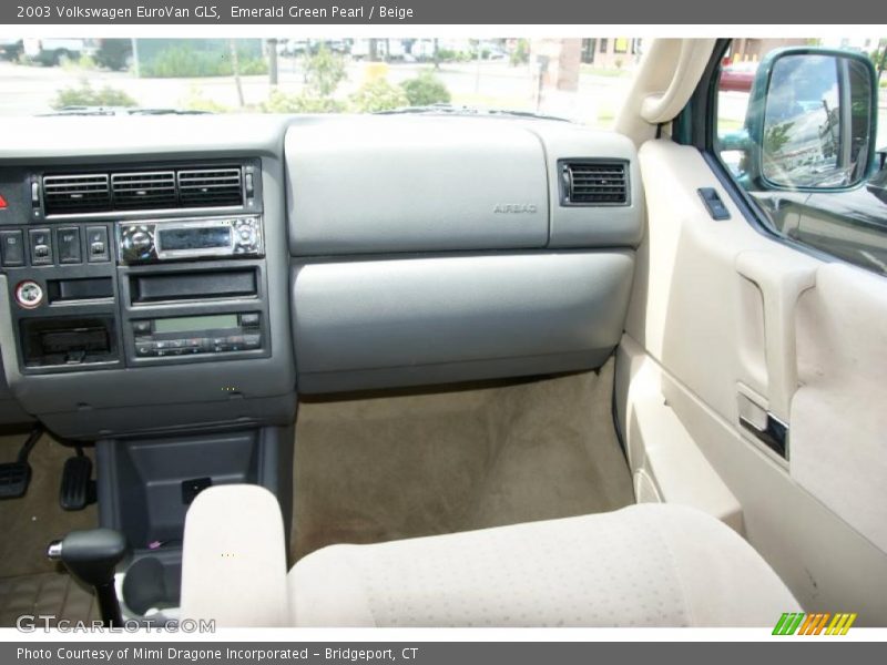 Emerald Green Pearl / Beige 2003 Volkswagen EuroVan GLS