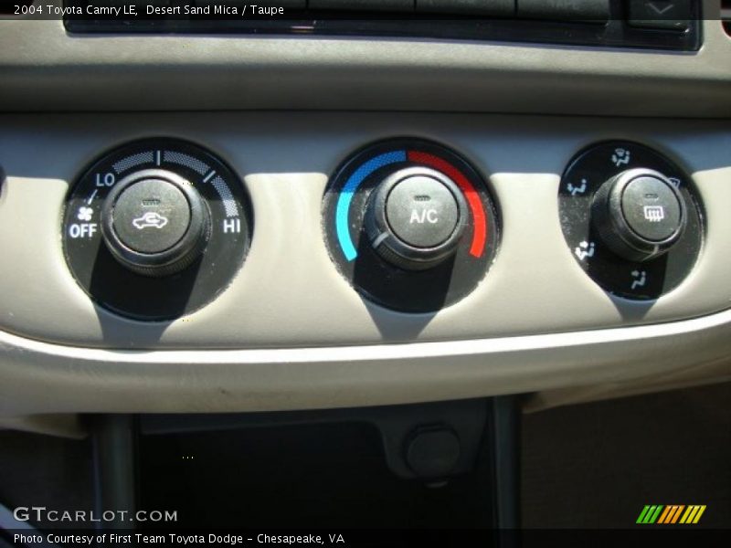 Desert Sand Mica / Taupe 2004 Toyota Camry LE