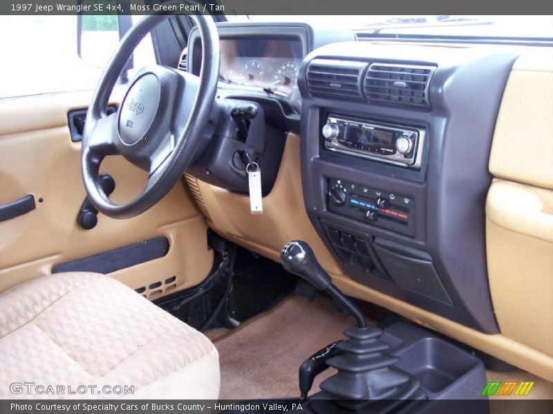 Moss Green Pearl / Tan 1997 Jeep Wrangler SE 4x4