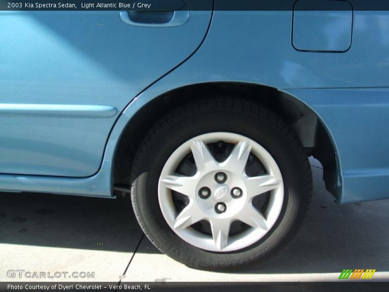 Light Atlantic Blue / Grey 2003 Kia Spectra Sedan