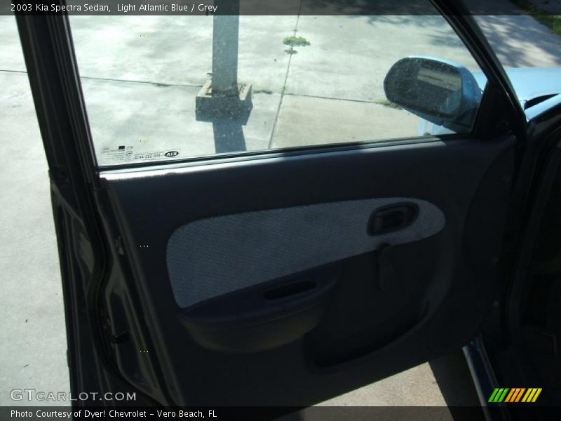 Light Atlantic Blue / Grey 2003 Kia Spectra Sedan