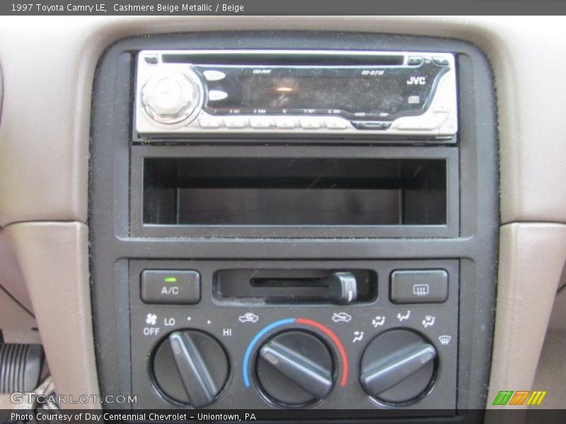 Cashmere Beige Metallic / Beige 1997 Toyota Camry LE
