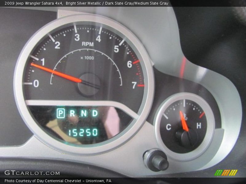 Bright Silver Metallic / Dark Slate Gray/Medium Slate Gray 2009 Jeep Wrangler Sahara 4x4