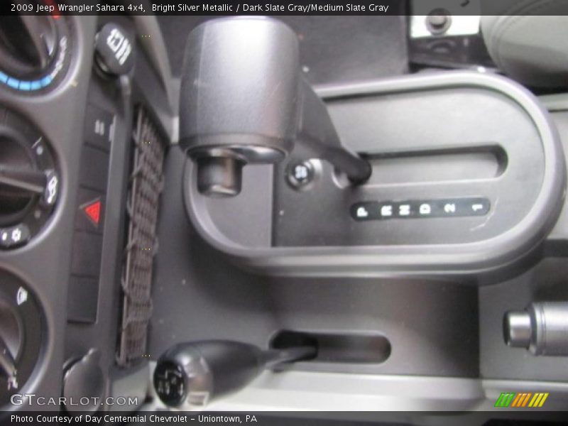 Bright Silver Metallic / Dark Slate Gray/Medium Slate Gray 2009 Jeep Wrangler Sahara 4x4
