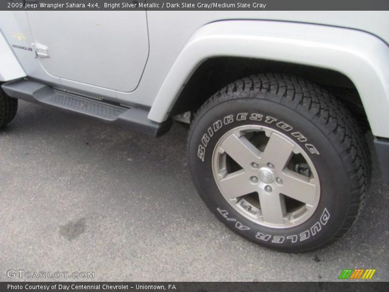 Bright Silver Metallic / Dark Slate Gray/Medium Slate Gray 2009 Jeep Wrangler Sahara 4x4