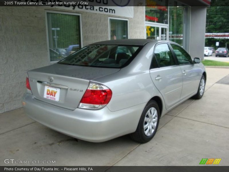 Lunar Mist Metallic / Gray 2005 Toyota Camry LE