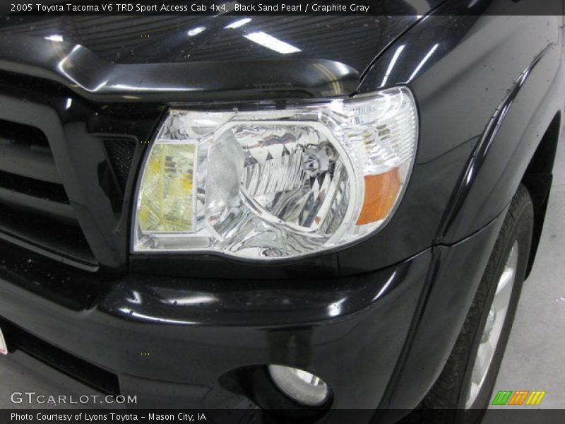 Black Sand Pearl / Graphite Gray 2005 Toyota Tacoma V6 TRD Sport Access Cab 4x4