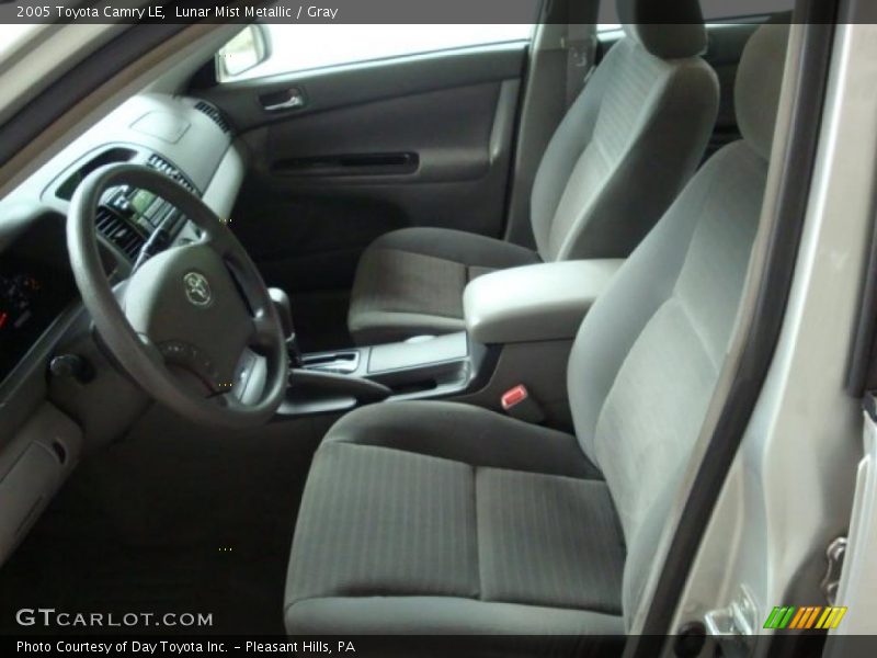 Lunar Mist Metallic / Gray 2005 Toyota Camry LE