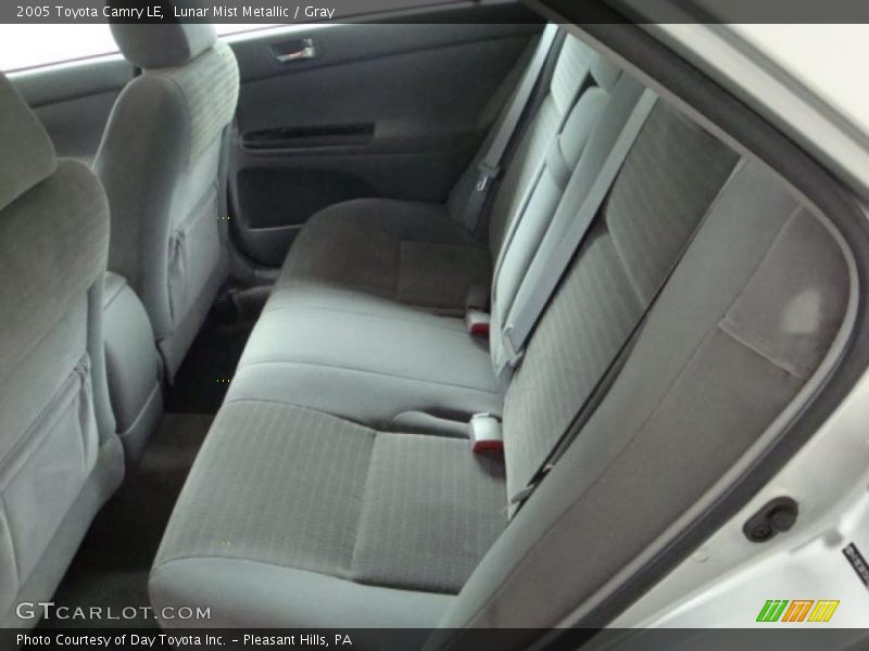 Lunar Mist Metallic / Gray 2005 Toyota Camry LE