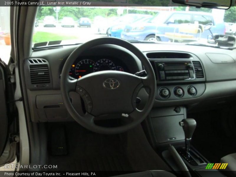 Lunar Mist Metallic / Gray 2005 Toyota Camry LE