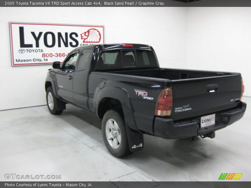 Black Sand Pearl / Graphite Gray 2005 Toyota Tacoma V6 TRD Sport Access Cab 4x4