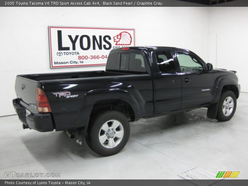 Black Sand Pearl / Graphite Gray 2005 Toyota Tacoma V6 TRD Sport Access Cab 4x4