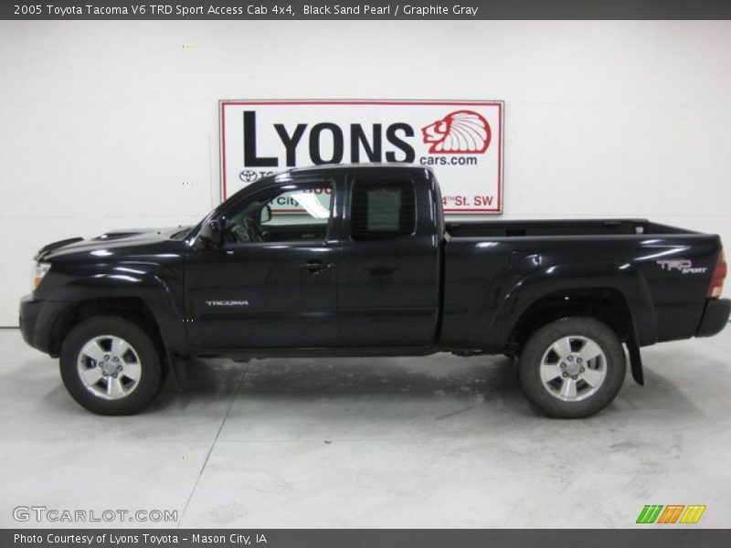 Black Sand Pearl / Graphite Gray 2005 Toyota Tacoma V6 TRD Sport Access Cab 4x4