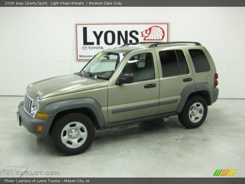 Light Khaki Metallic / Medium Slate Gray 2006 Jeep Liberty Sport