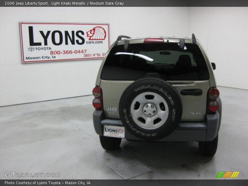 Light Khaki Metallic / Medium Slate Gray 2006 Jeep Liberty Sport