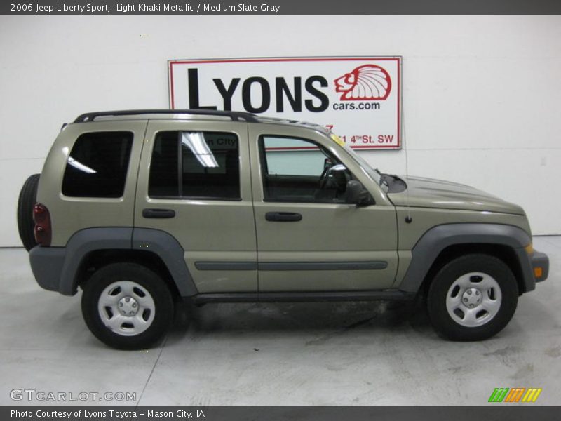 Light Khaki Metallic / Medium Slate Gray 2006 Jeep Liberty Sport