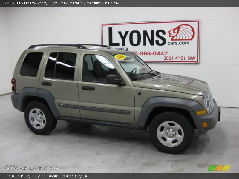 Light Khaki Metallic / Medium Slate Gray 2006 Jeep Liberty Sport