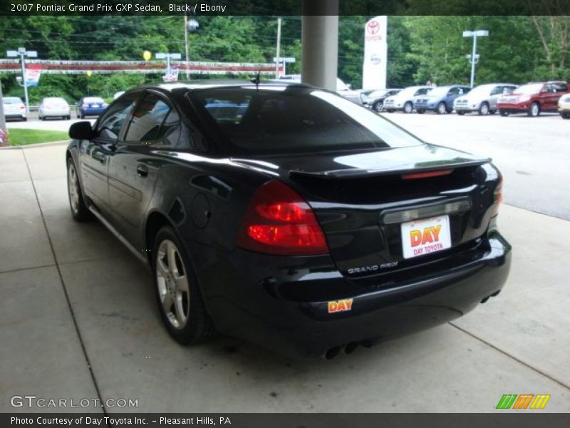 Black / Ebony 2007 Pontiac Grand Prix GXP Sedan