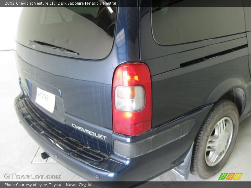 Dark Sapphire Metallic / Neutral 2002 Chevrolet Venture LT