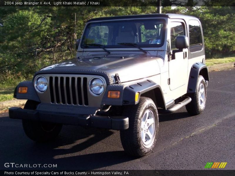 Light Khaki Metallic / Khaki 2004 Jeep Wrangler X 4x4