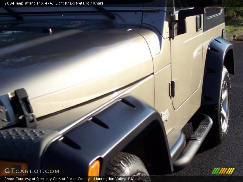 Light Khaki Metallic / Khaki 2004 Jeep Wrangler X 4x4