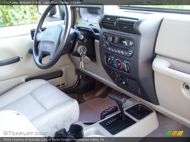 Light Khaki Metallic / Khaki 2004 Jeep Wrangler X 4x4