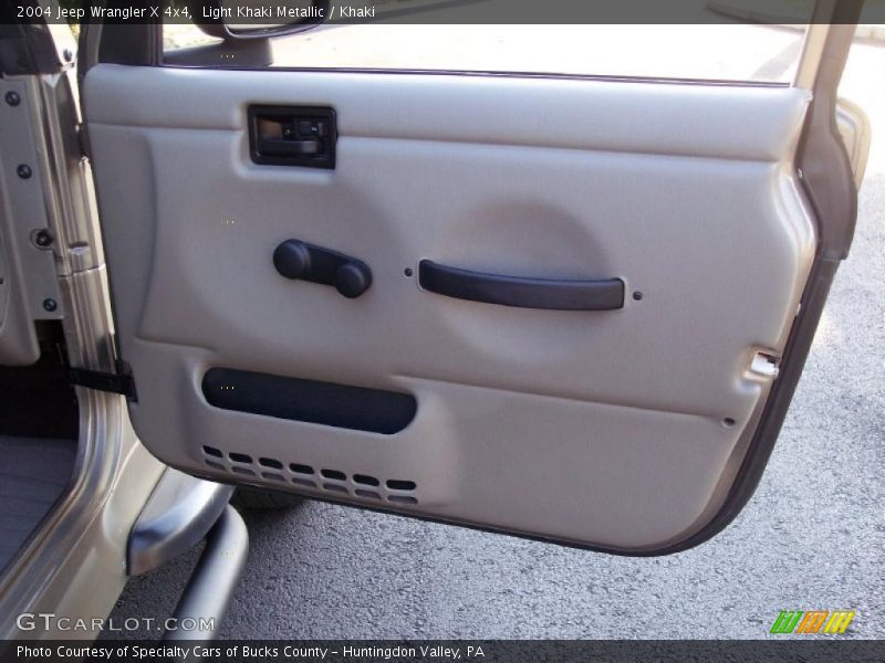 Light Khaki Metallic / Khaki 2004 Jeep Wrangler X 4x4