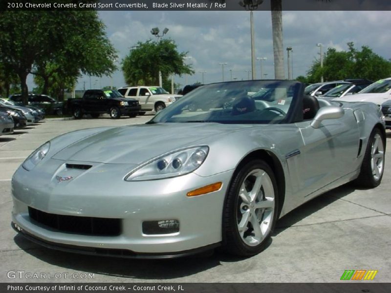 Blade Silver Metallic / Red 2010 Chevrolet Corvette Grand Sport Convertible