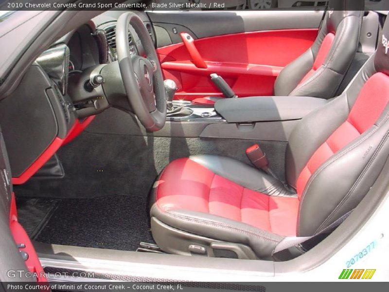 Blade Silver Metallic / Red 2010 Chevrolet Corvette Grand Sport Convertible