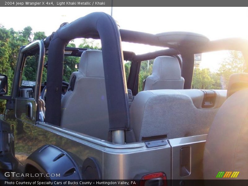 Light Khaki Metallic / Khaki 2004 Jeep Wrangler X 4x4