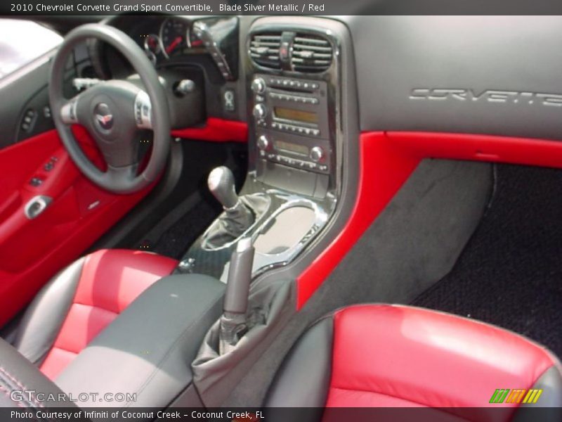 Blade Silver Metallic / Red 2010 Chevrolet Corvette Grand Sport Convertible