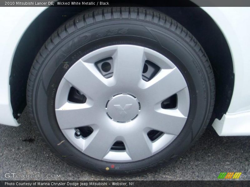 Wicked White Metallic / Black 2010 Mitsubishi Lancer DE
