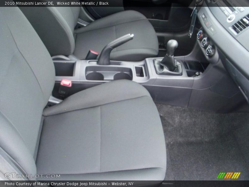 Wicked White Metallic / Black 2010 Mitsubishi Lancer DE