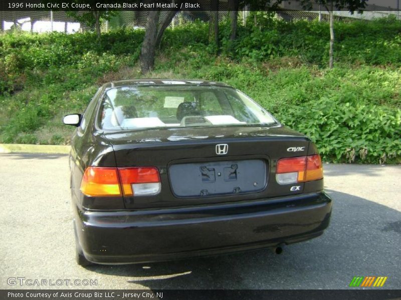 Granada Black Pearl Metallic / Black 1996 Honda Civic EX Coupe