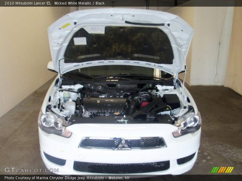 Wicked White Metallic / Black 2010 Mitsubishi Lancer ES