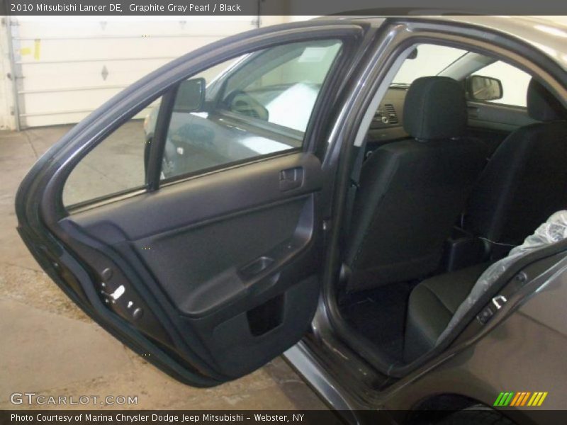 Graphite Gray Pearl / Black 2010 Mitsubishi Lancer DE