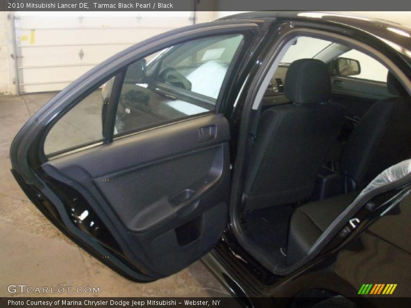 Tarmac Black Pearl / Black 2010 Mitsubishi Lancer DE